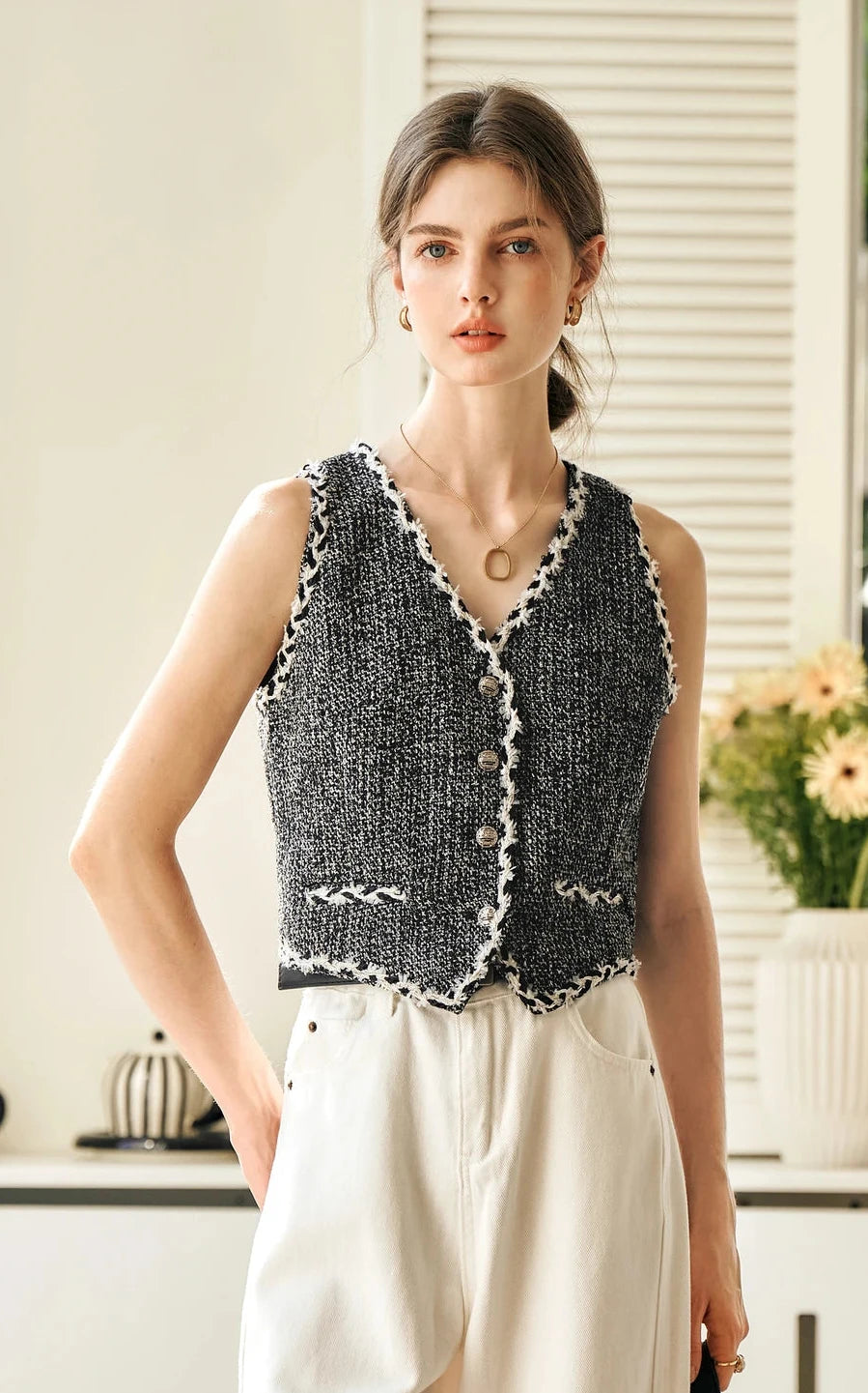 Classic Black Vest - Mod Yours