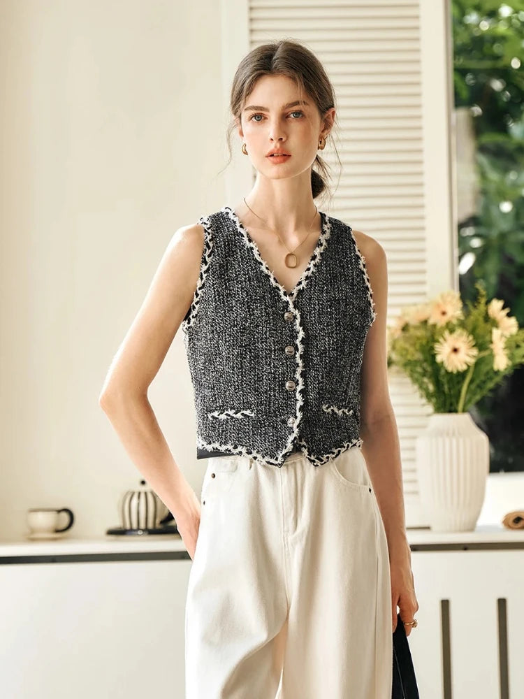 Classic Black Vest - Mod Yours
