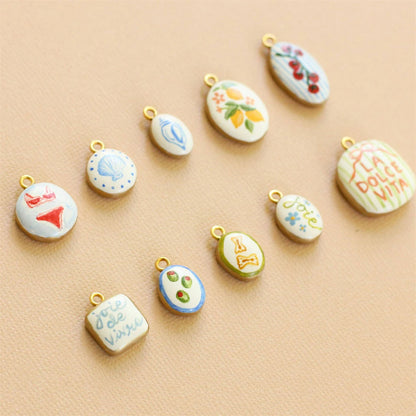 Classic Pendant, hand painted gold plating - Mod Yours