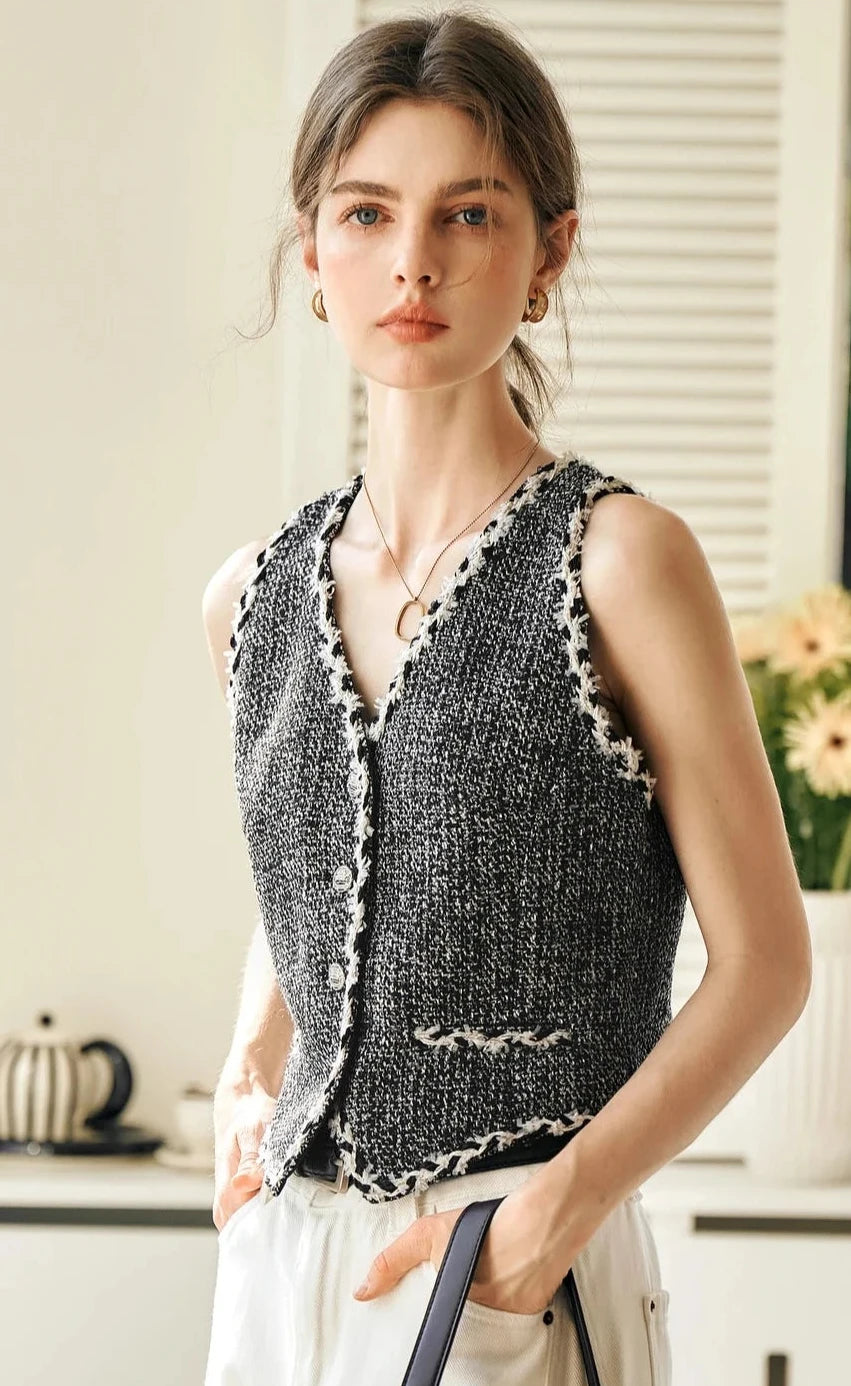 Classic Black Vest - Mod Yours