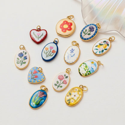 Folk Art Charm - Folk Art Heart - Mod Yours