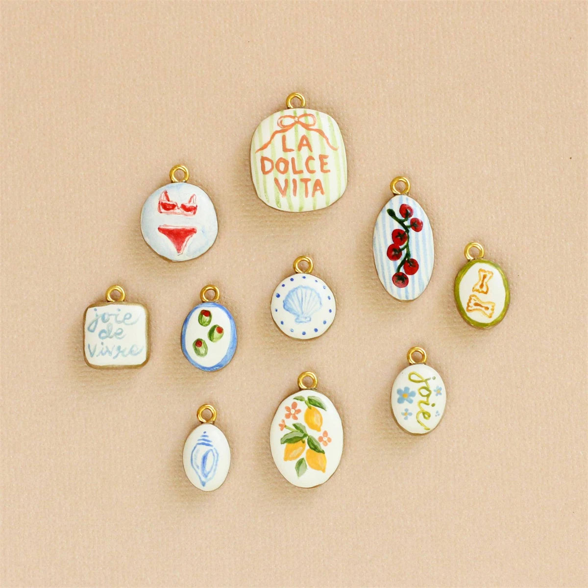 Classic Pendant, hand painted gold plating - Mod Yours
